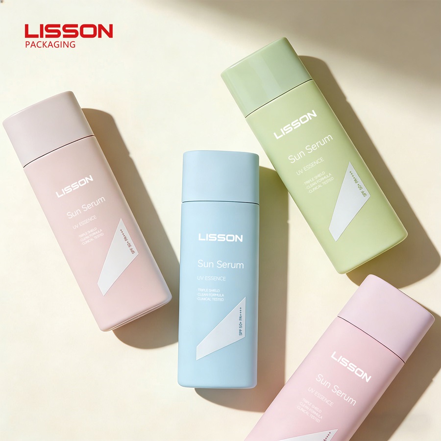 Comment les marques de cosmétiques peuvent tester la compatibilité des flacons en plastique avant la production de masse
